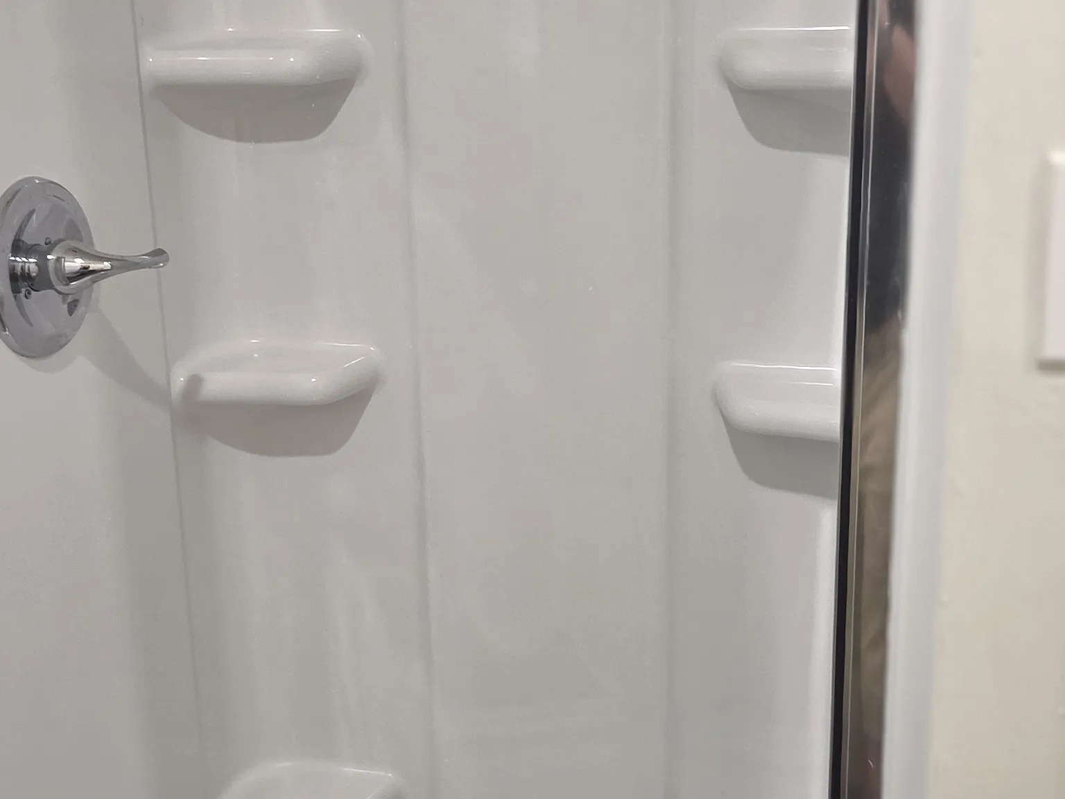 1 bed, 800 sqft, $1,875 — Photo 3