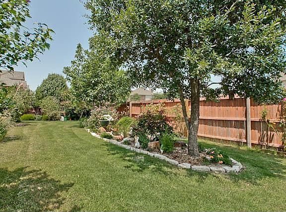 4th image of 1559 Bradford Trace Dr