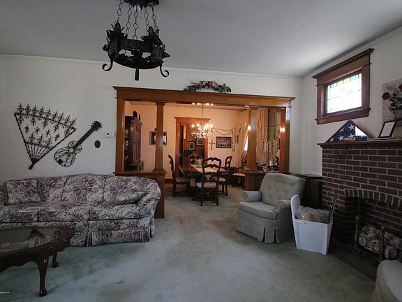 4th image of 141 Livermore Ave