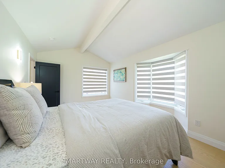 107 Campbell Cres — Photo 28