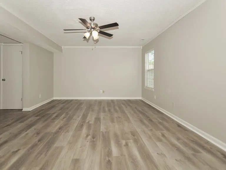 6336 Long River Ln — Photo 5