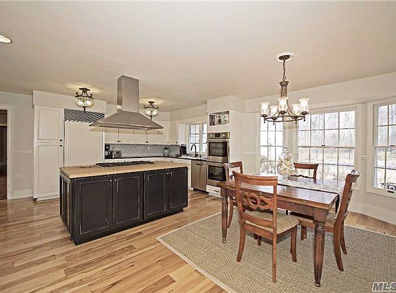 3rd image of 3 Marsh Ln