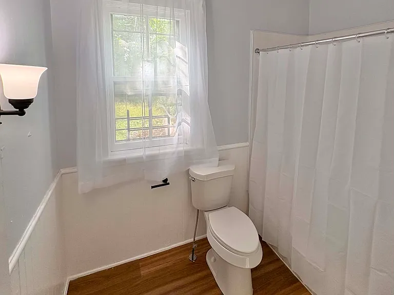 414 Hoyt St — Photo 15