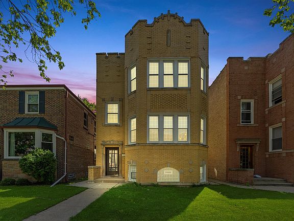 2nd image of 5517 N Christiana Ave