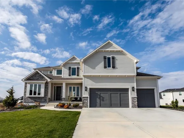 17604 High St, Overland Park, KS 66085