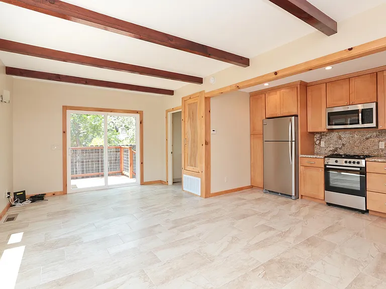 2045 Bowdoin St — Photo 1