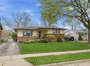 175 Mowat St, Stratford, ON N5A 2C2