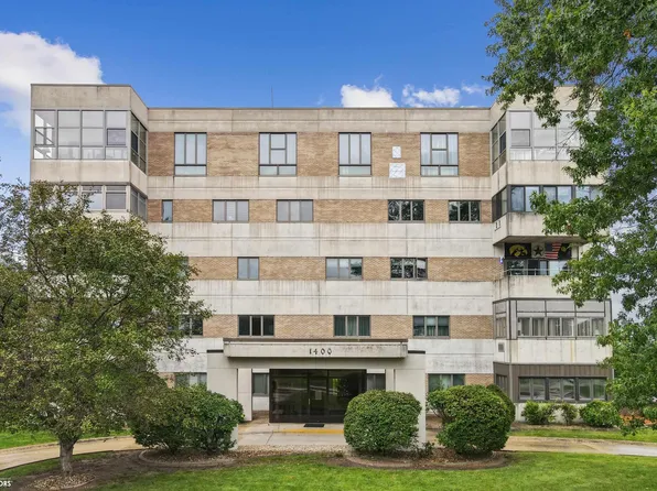 1400 Lincoln Tower Cir APT 501, Marshalltown, IA 50158