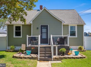 70 Del Rio Rd, Baltimore, MD 21222