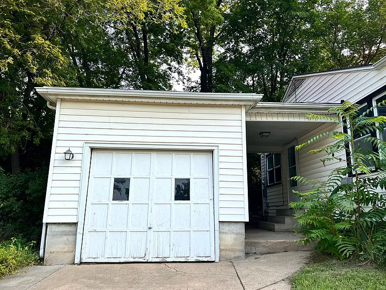 700 Ratone St — Photo 16