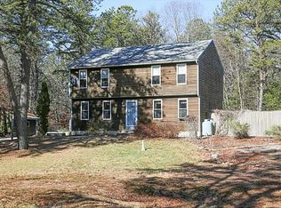 8 Whitetail Trl, Richmond, RI 02892