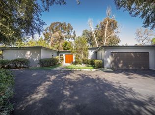 17441 Raymer St, Northridge, CA 91325