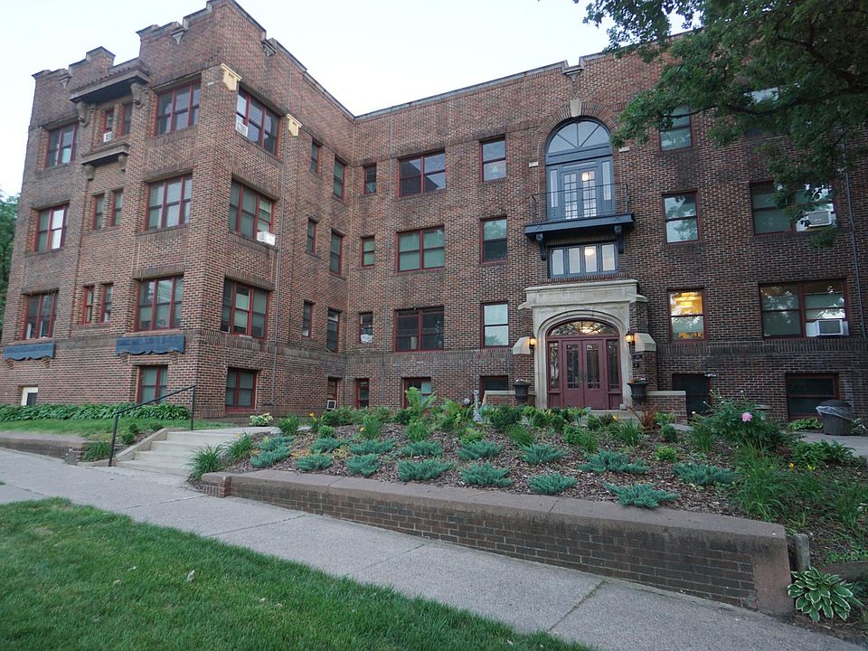 1st image of 2340 Marshall Ave #104