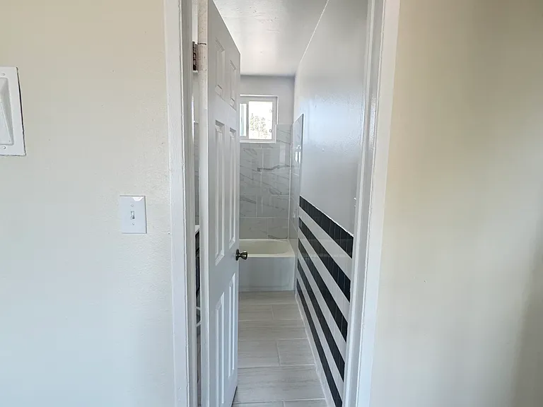 8180 California Ave #D — Photo 12