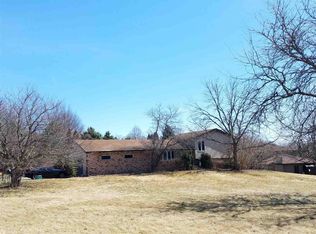 8689 N Winnebago Ln, Byron, IL 61010