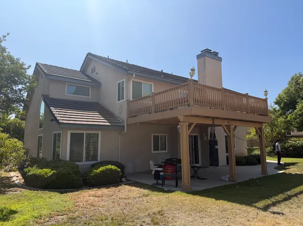 6755 Coral Leaf Ln, Riverside, CA 92506