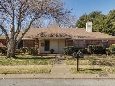 2913 Hilltop Dr, Euless, TX, 76039