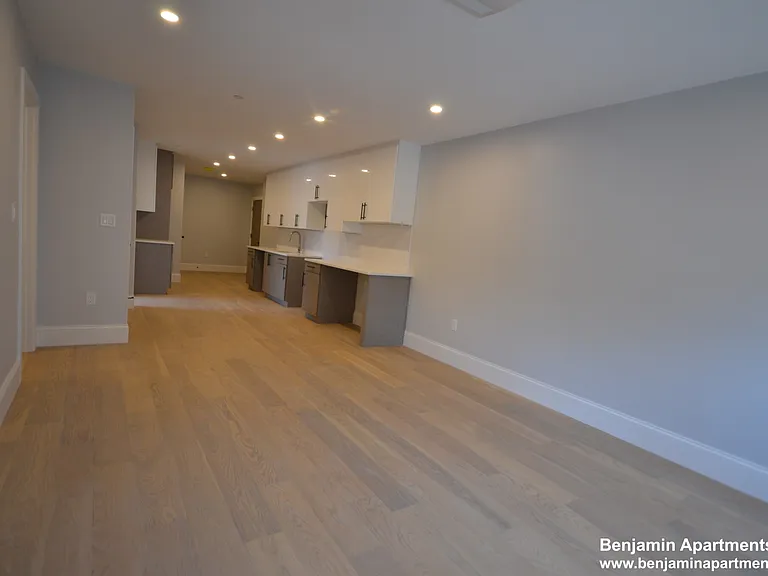425 Market St #403 — Photo 3