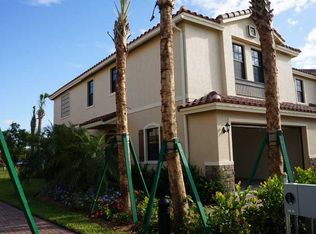 13023 Riverwalk Cir S, Davie, FL 33325
