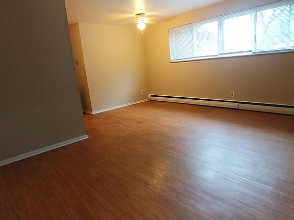 4th image of 3001 Westwood Northern Blvd #3009-1
