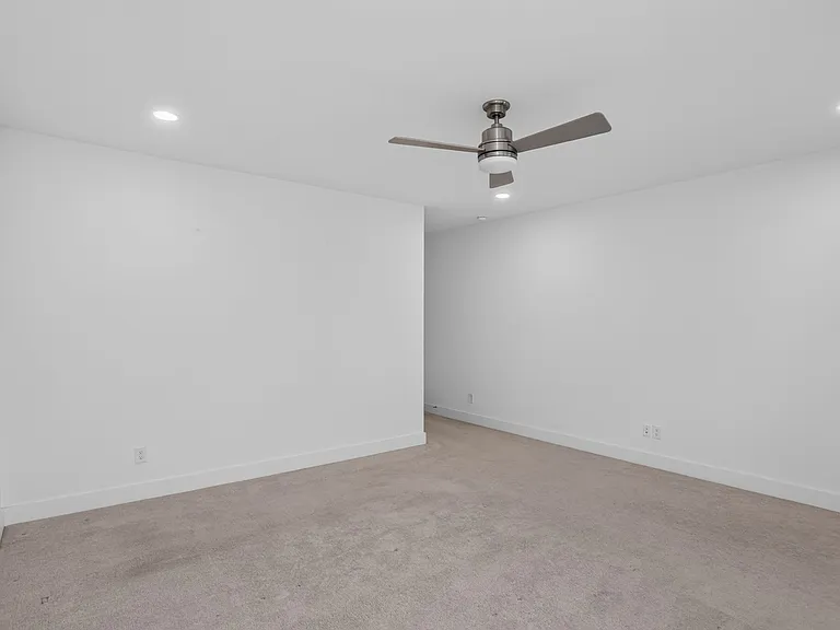 1241 Westshore Dr — Photo 26