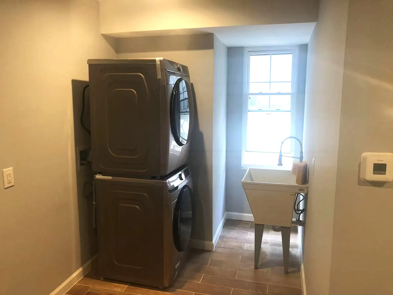 4320 Spruce St — Photo 3