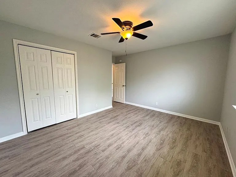 1009 Rutgers Dr — Photo 38