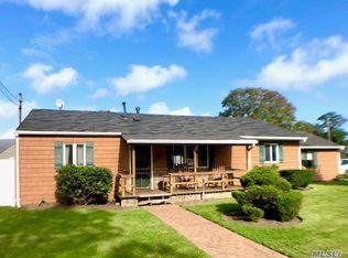 7 Risley Rd, Patchogue, NY 11772