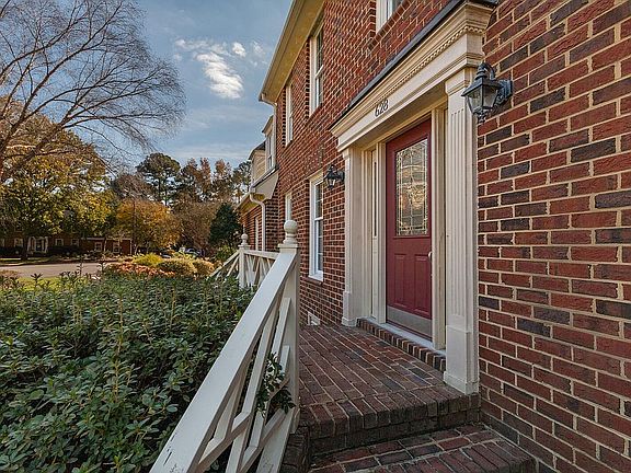 4th image of 628 Wickwood Dr