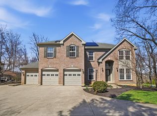 415 Forest Edge Dr, South Lebanon, OH 45065