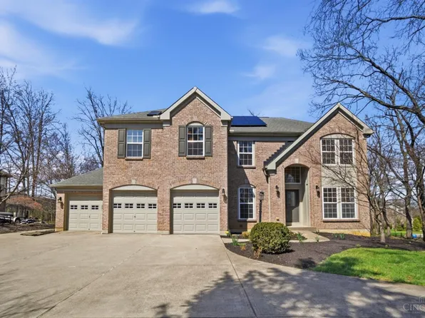 415 Forest Edge Dr, South Lebanon, OH 45065