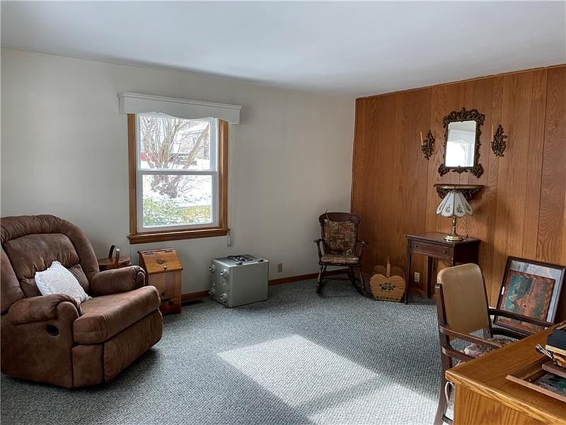 37 Liberty St, Fredonia, PA 16124 MLS 1584600 Zillow