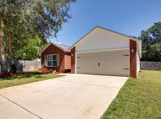 7 Snook Rd, Mary Esther, FL 32569