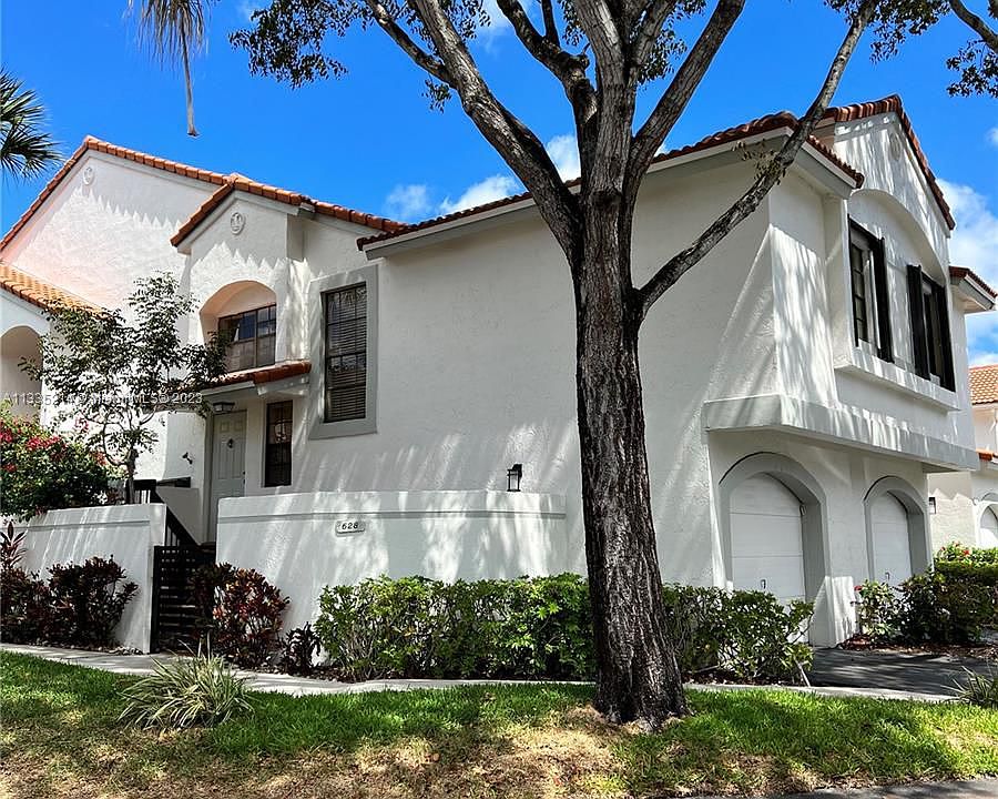 1st image of 3525 Magellan Cir APT 628