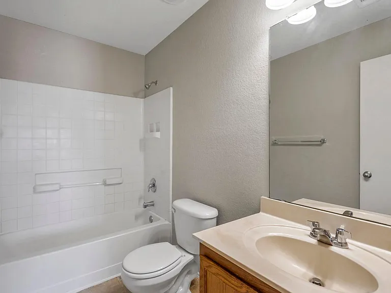 6432 Paradise Valley Rd — Photo 21