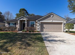 15762 Canoe Creek Dr, Jacksonville, FL 32218