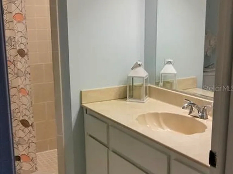 101 Lake Ave NE #204 — Photo 11