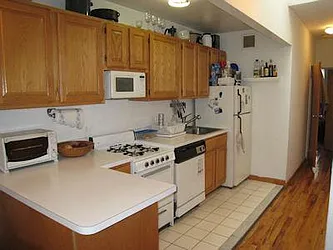 Rented by R New York