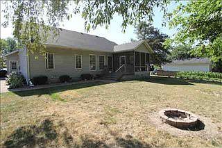2nd image of 719 Highland Dr