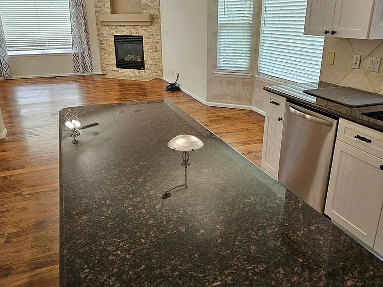 6686 Solana Dr — Photo 7