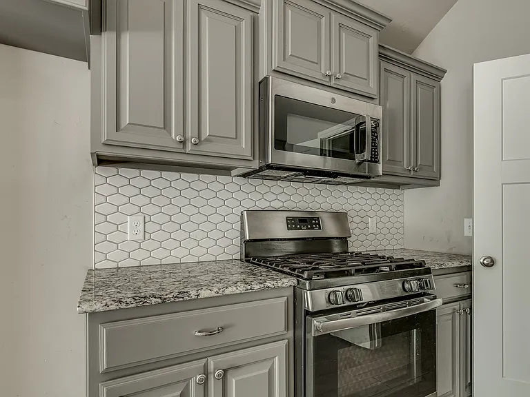 8717 Yassir Blvd — Photo 19