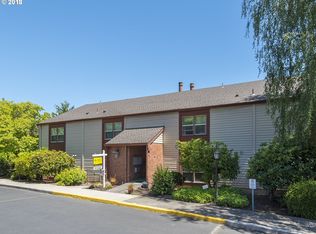 12649 SW Prince Edward Ct APT E, King City, OR 97224