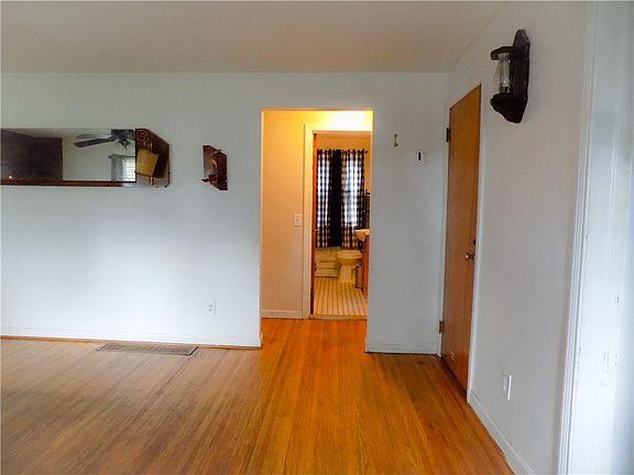5th image of 364 Orland Rd