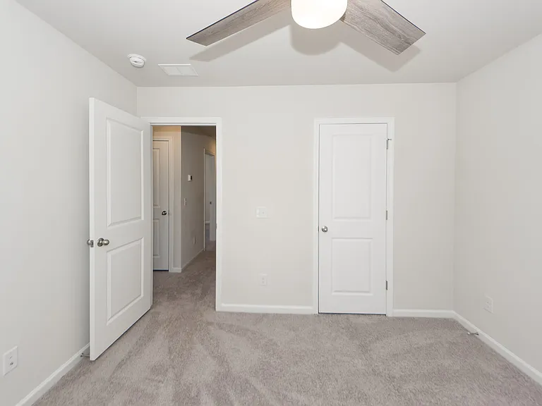 429 Eva St — Photo 28