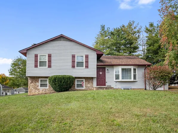 520 Hemlock St, Christiansburg, VA 24073