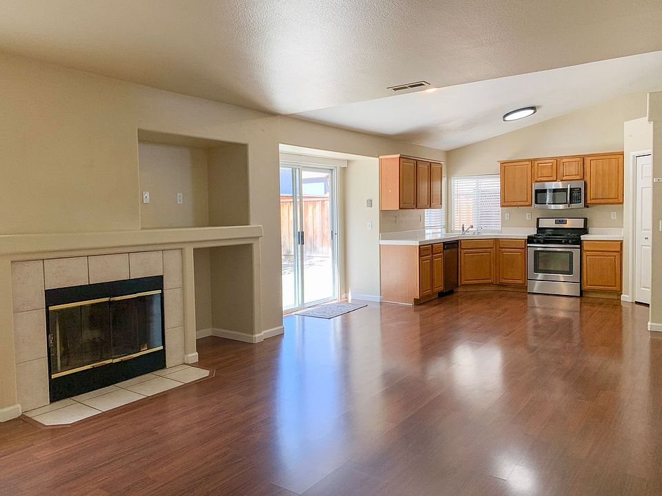 1st image of 701 La Baig Dr