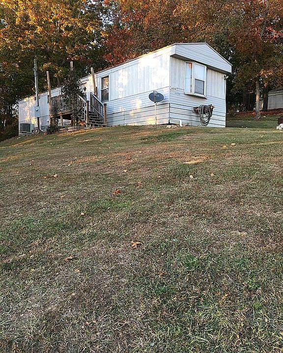 2nd image of 659 Hodge Rd