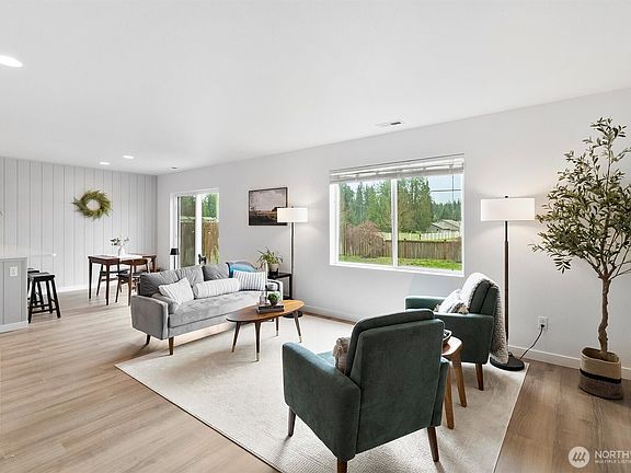 4th image of 17804 Ashe Court