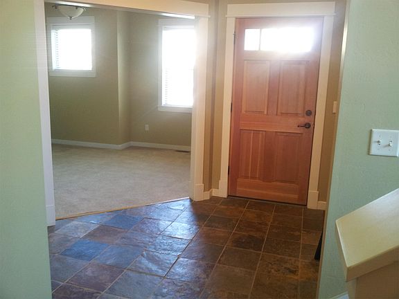 2nd image of 146 Kimball Ave
