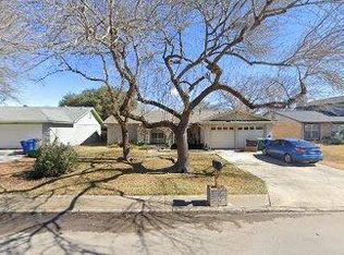 11930 Holm Oaks Dr, San Antonio, TX 78249